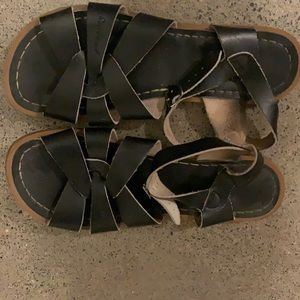 Saltwater sandal